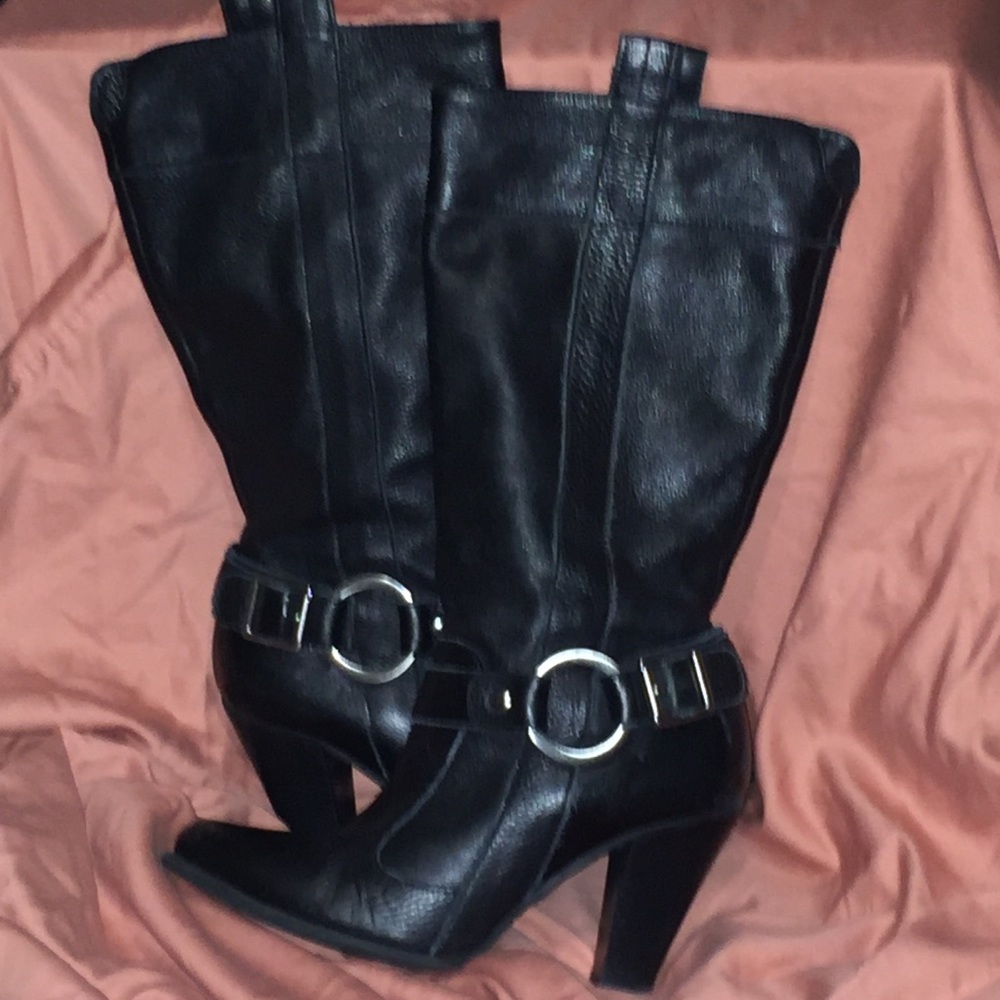 GIANNI BINI Genuine leather! Size 6.5 boot
